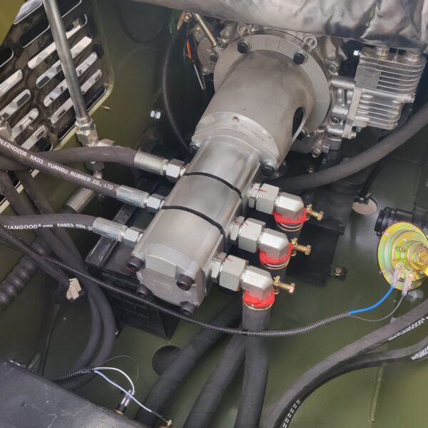 Skid Steer Loader Tracked 22.1 HP Honda EPA Gasoline Engine for Gardens, Farming - Image 7